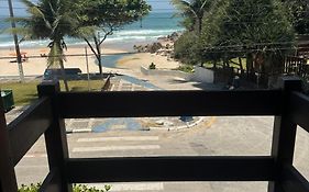 Quarto beira mar - tombo - guarujá